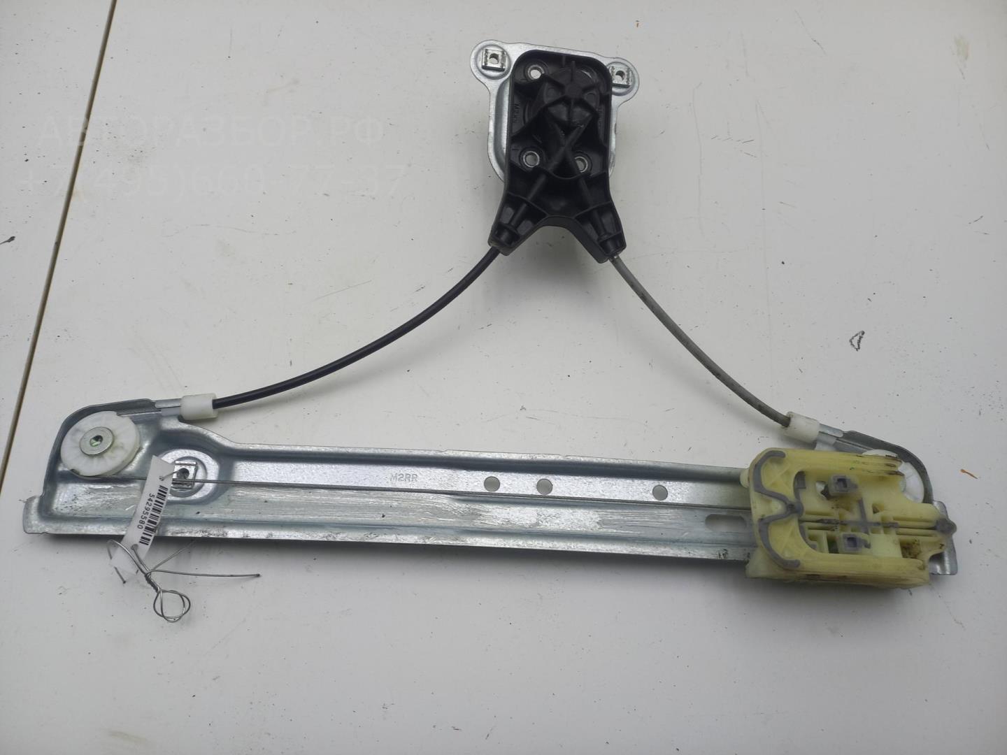 Стеклоподъемник механ. задний правый