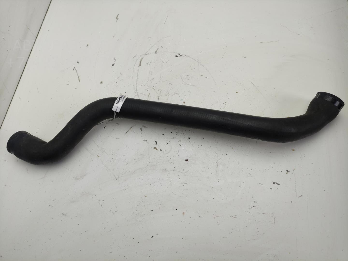 Патрубок радиатора