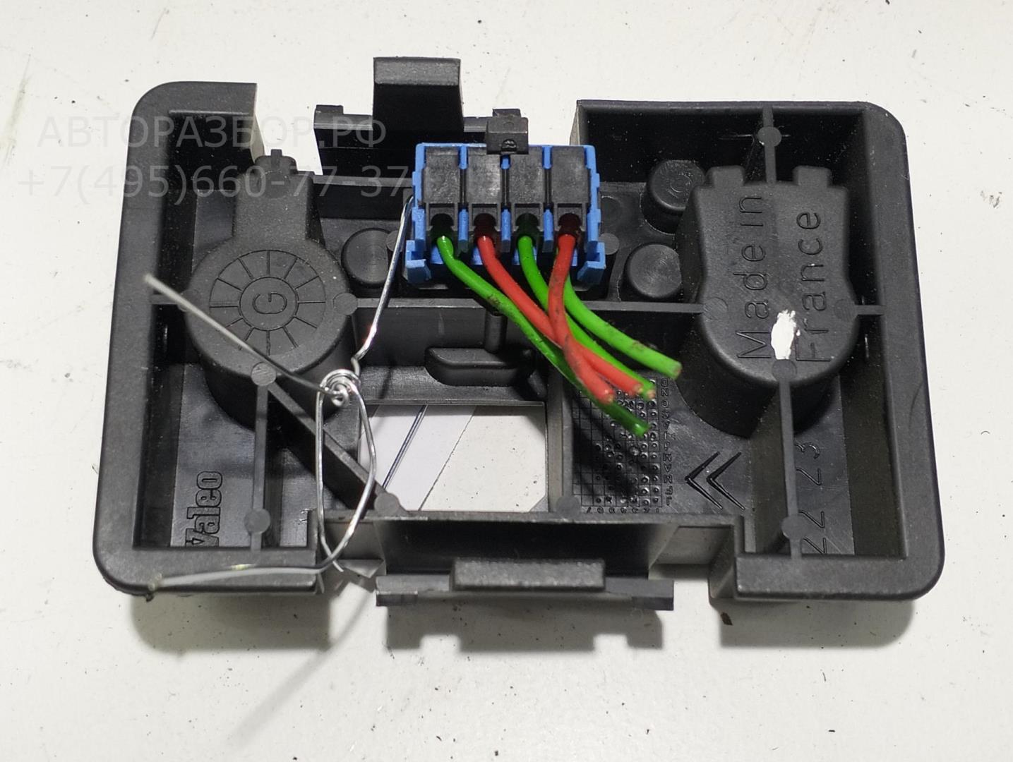Плата заднего фонаря левого