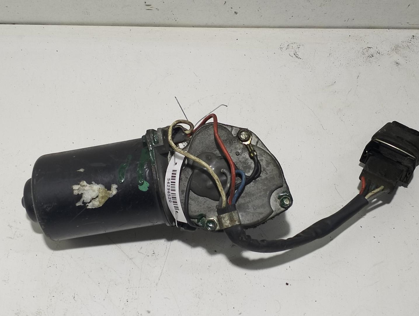 Моторчик стеклоочистителя передний