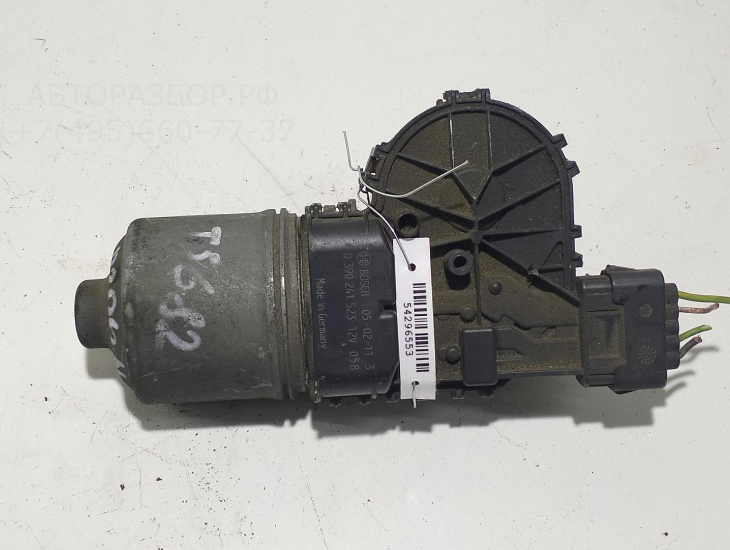 Моторчик стеклоочистителя передний