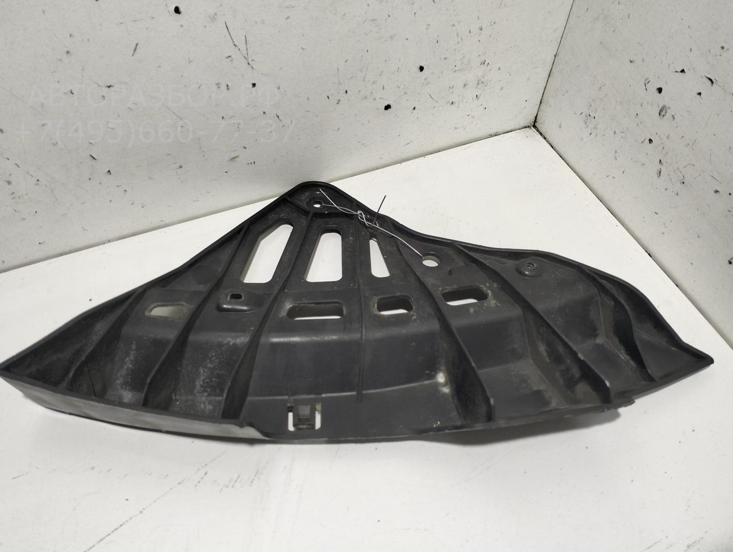 Крепеж фары