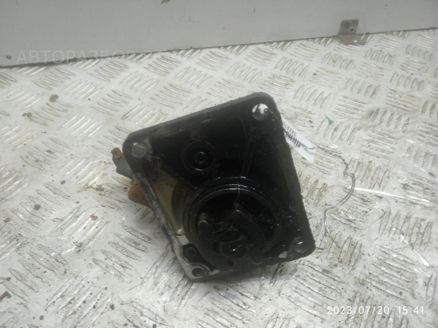 Насос вакуумный