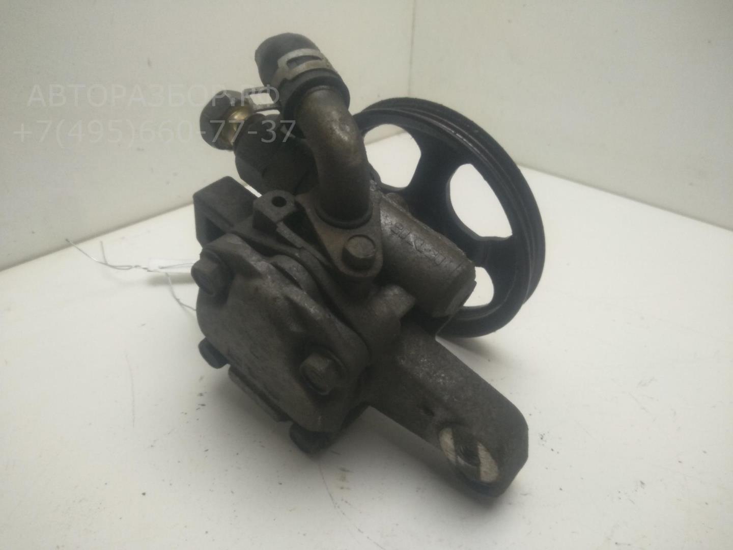 Насос ГУР (гидроусилитель руля)