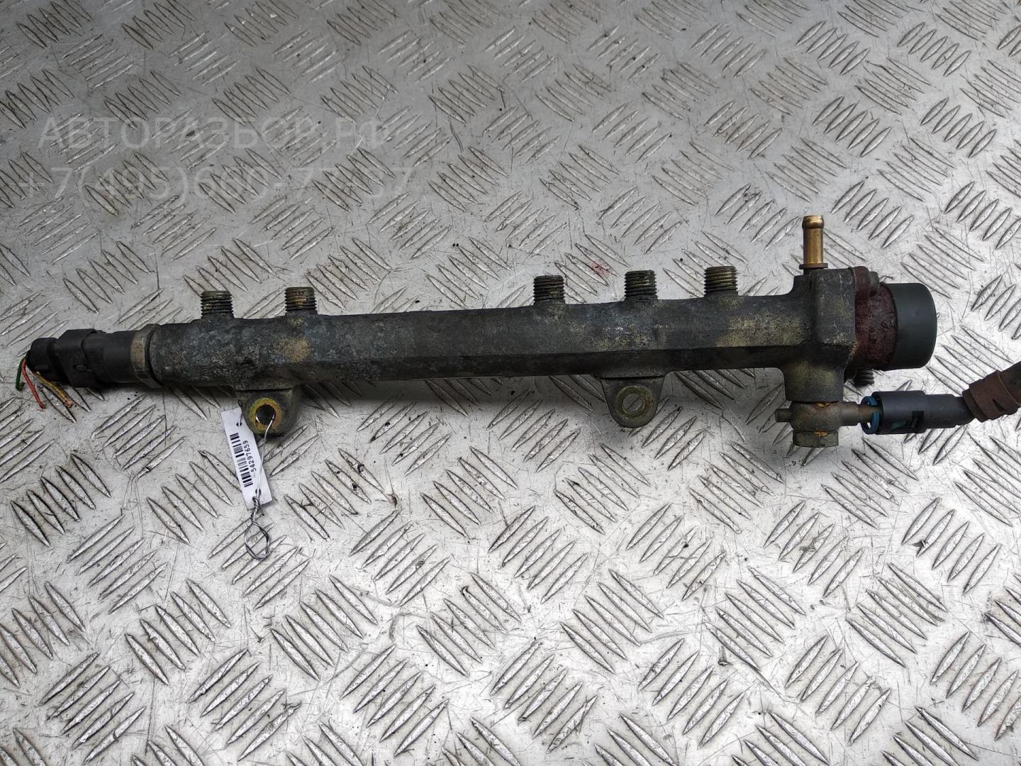 Рейка топливная (рампа)