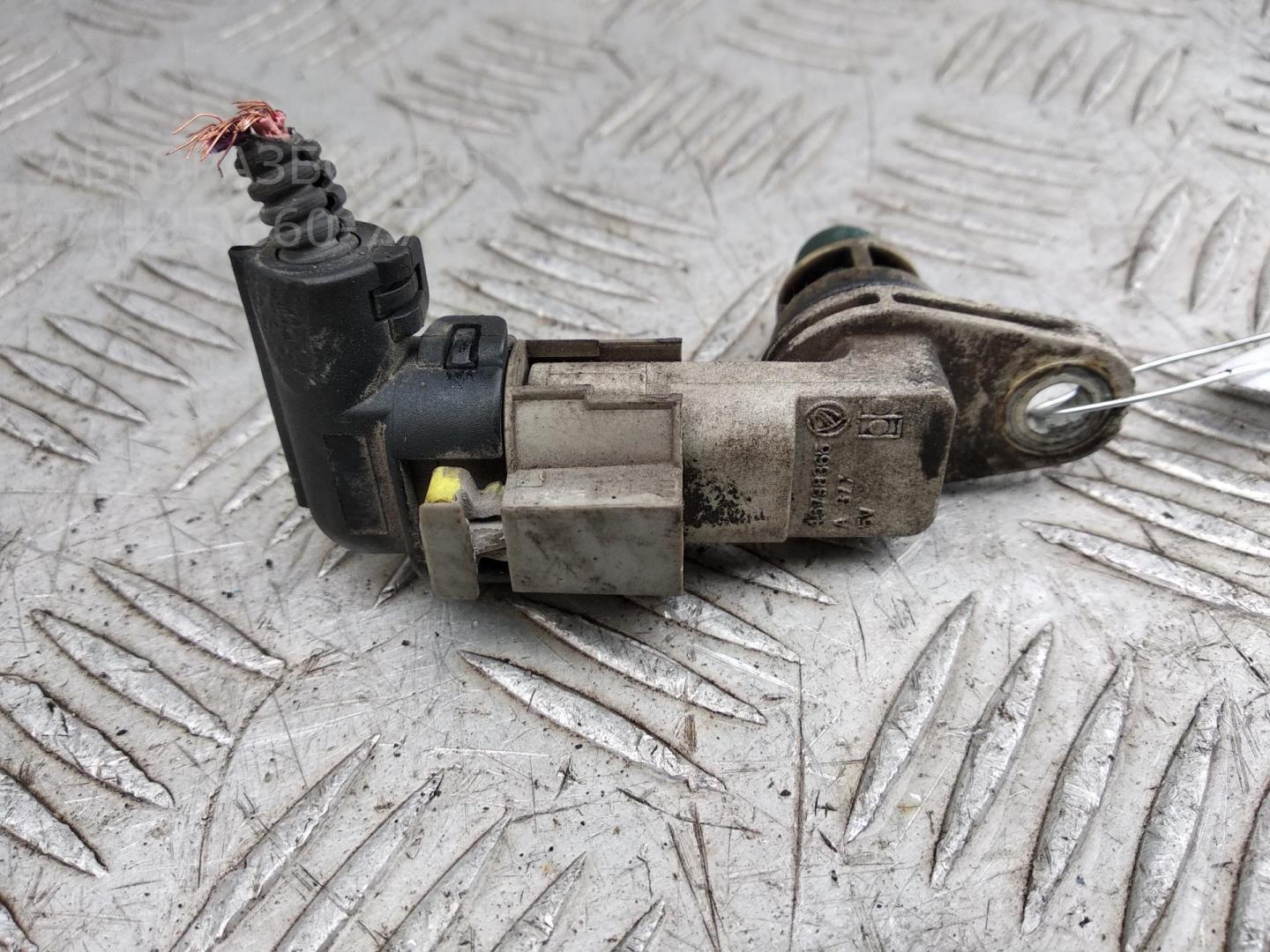 Датчик положения распредвала