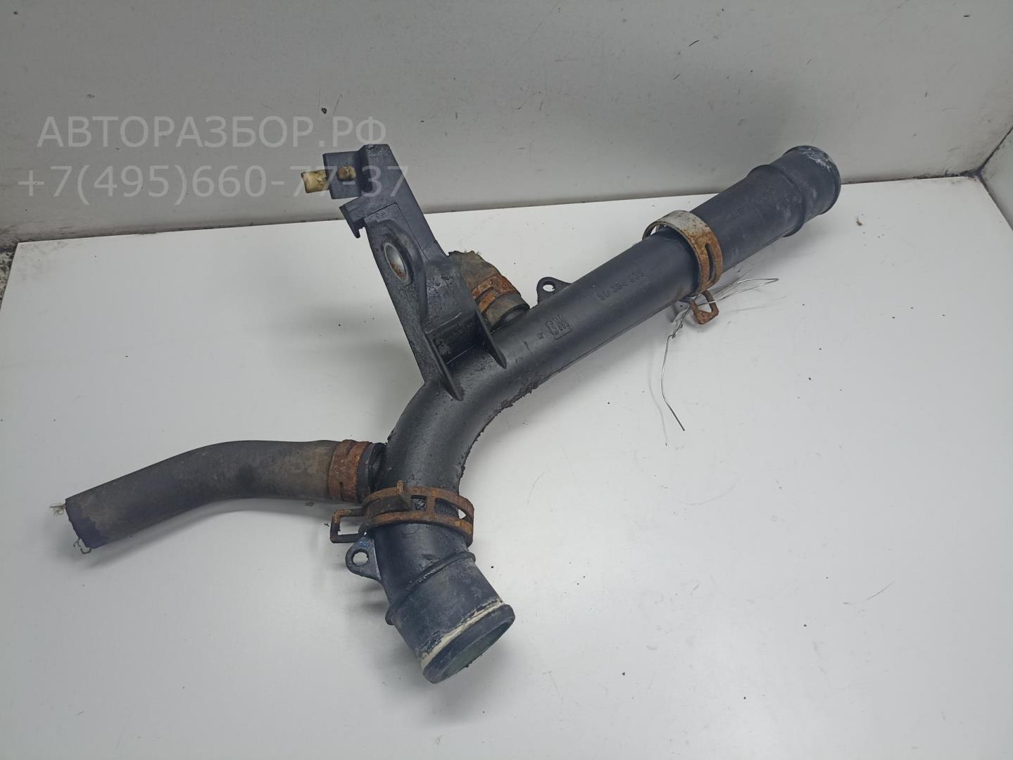 Трубка системы охлаждения