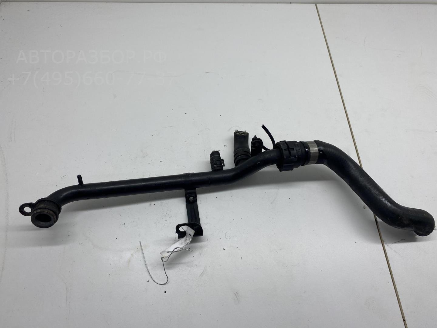 Трубка системы охлаждения