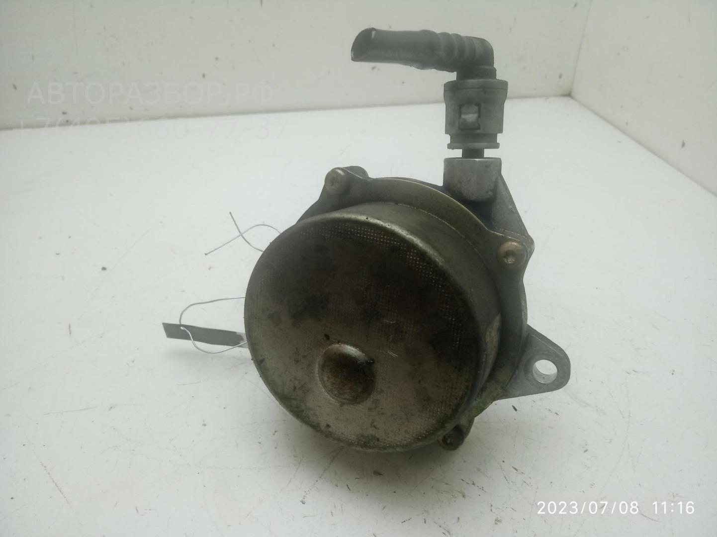 Насос вакуумный