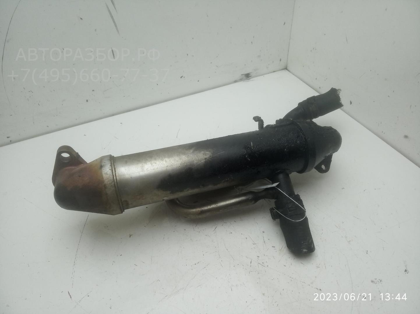 Тройник вентиляции картерных газов