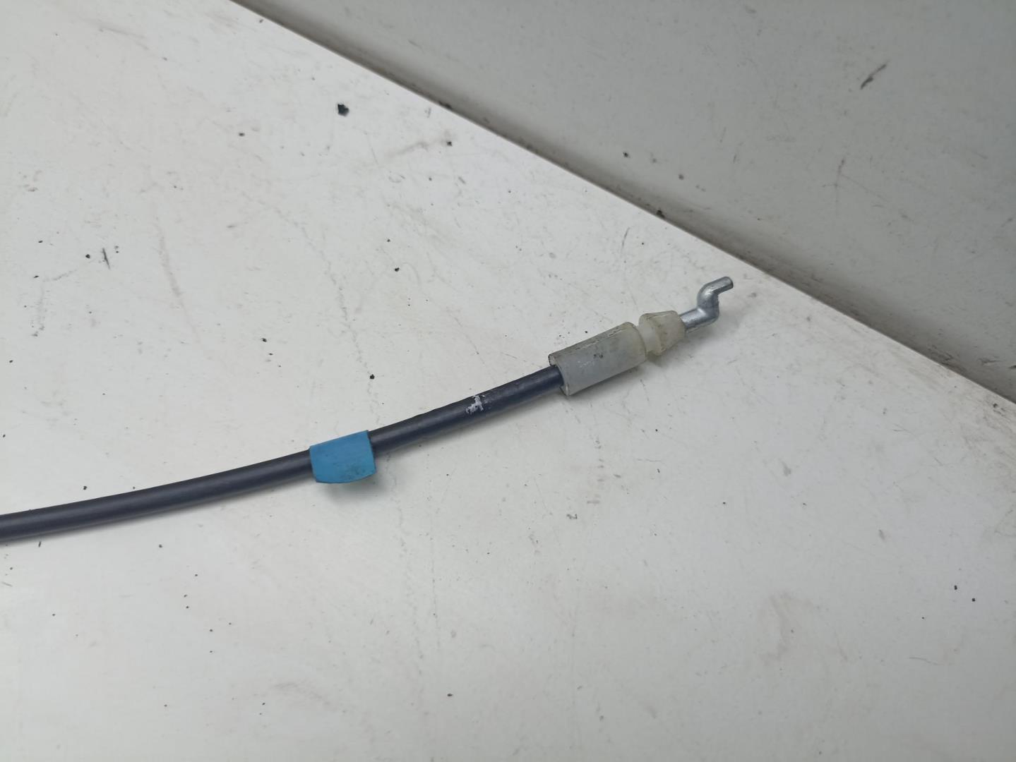 Трос открывания двери