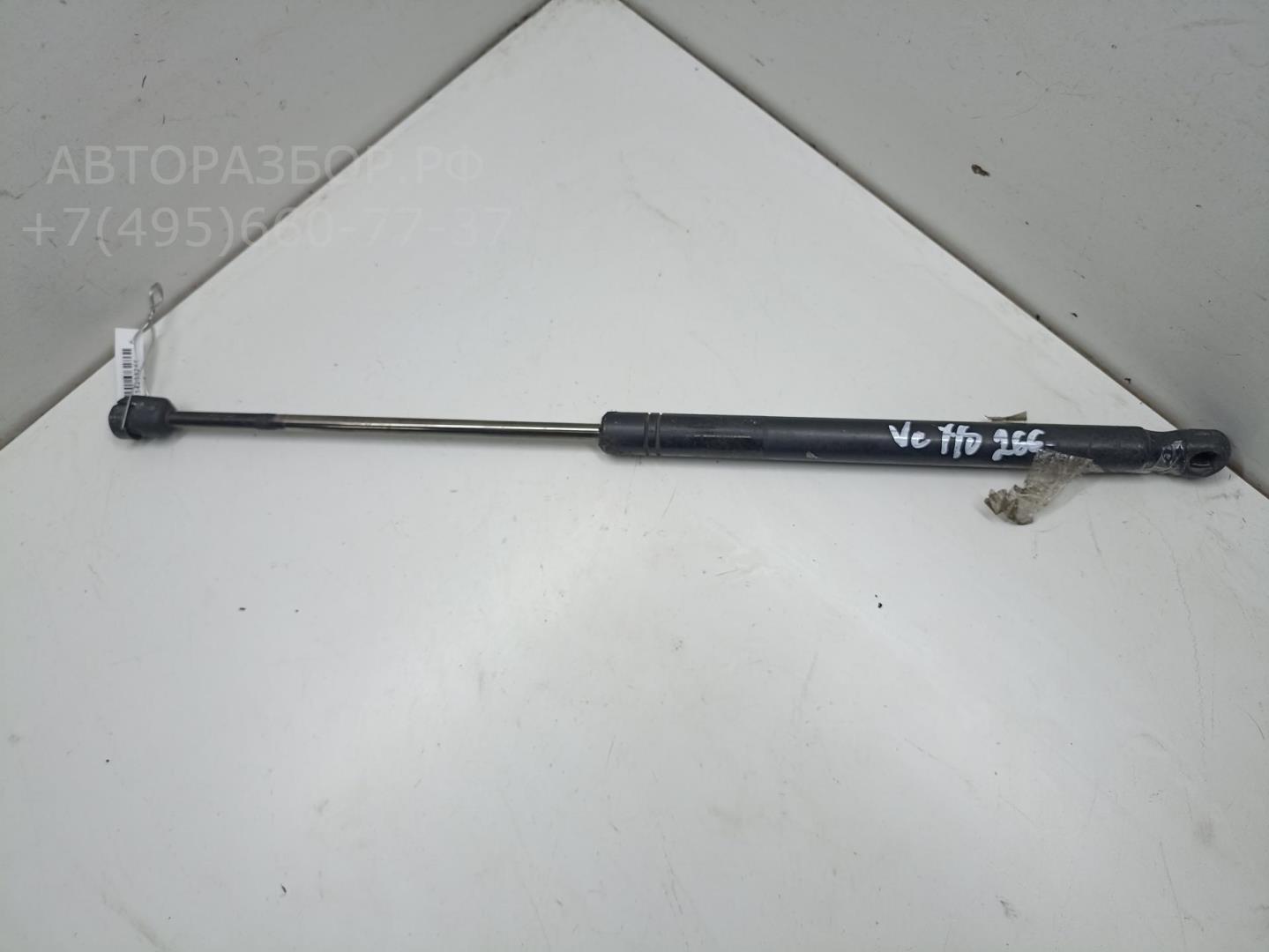 Амортизатор крышки багажника