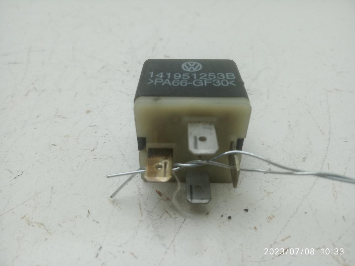 Реле вентилятора радиатора