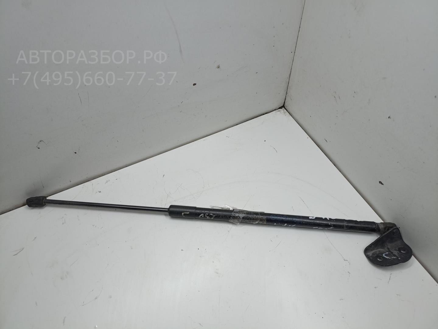 Амортизатор крышки багажника