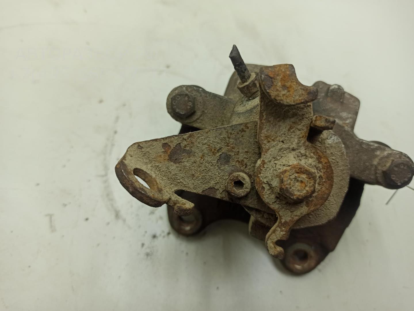 Суппорт задний правый