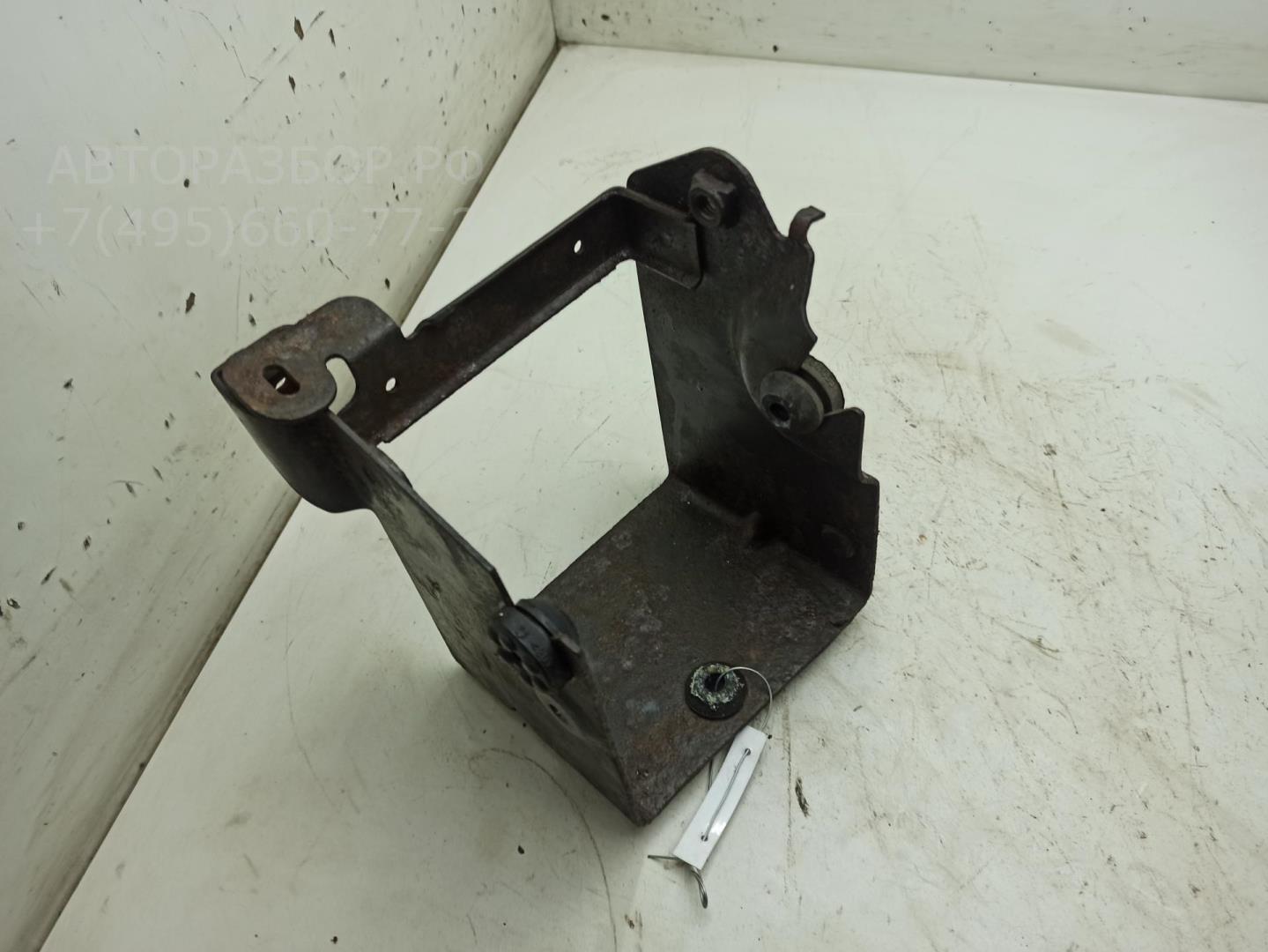 Кронштейн (сопут. товар)