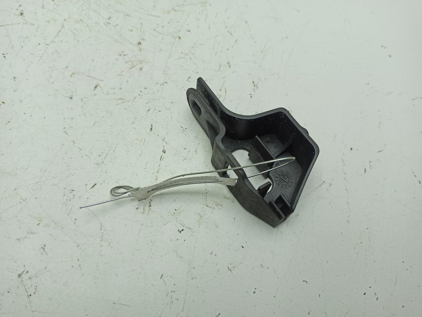 Кронштейн (сопут. товар)