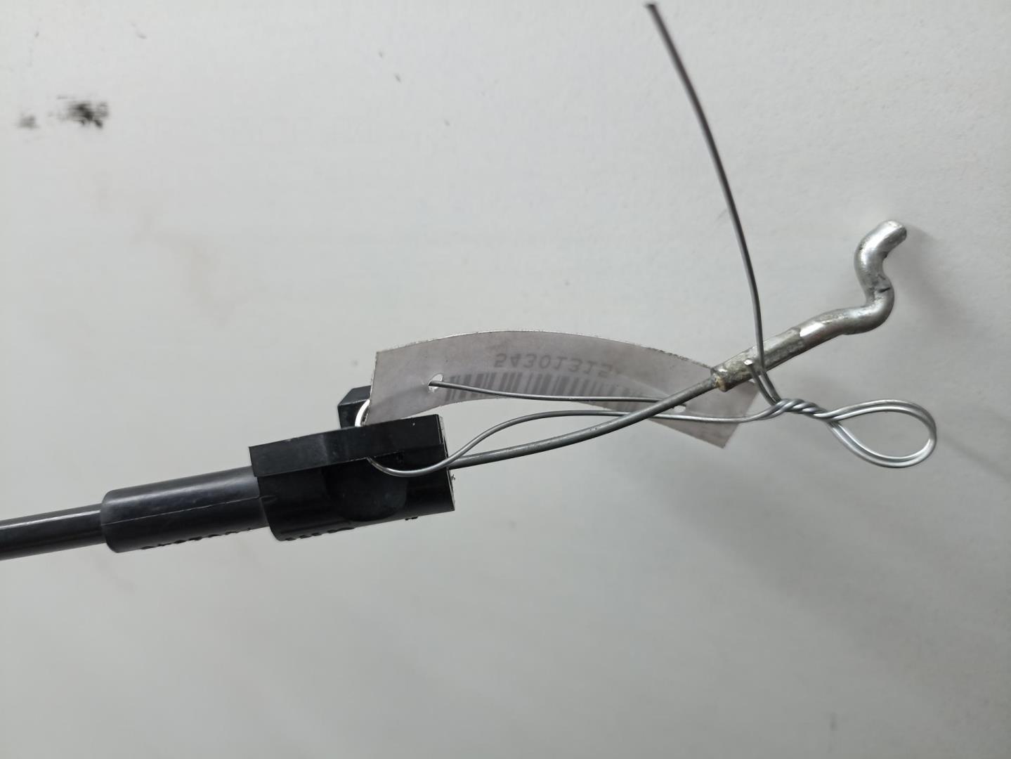 Трос открывания двери