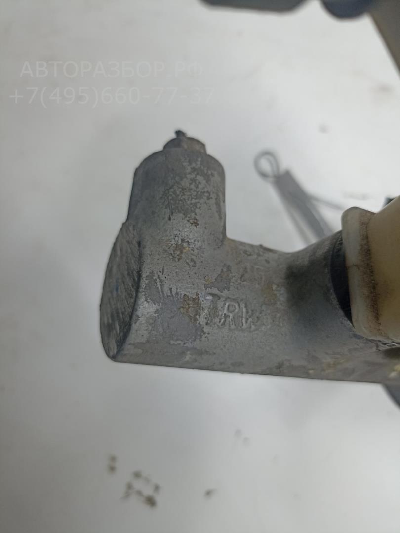 Цилиндр тормозной главный