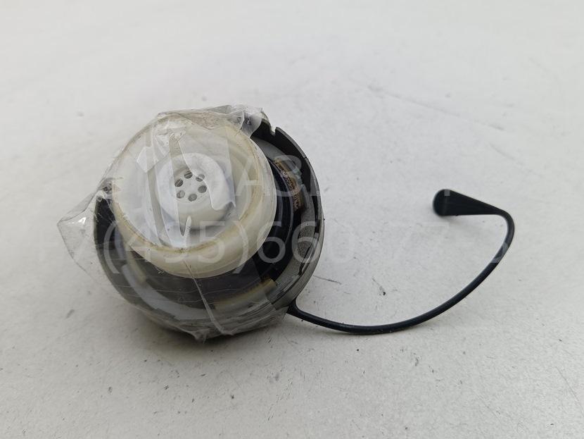 Крышка топливного бака