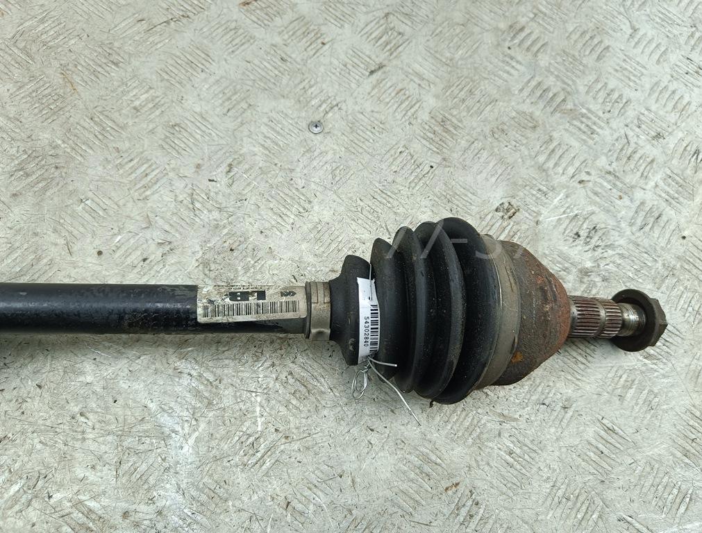 Полуось передняя правая