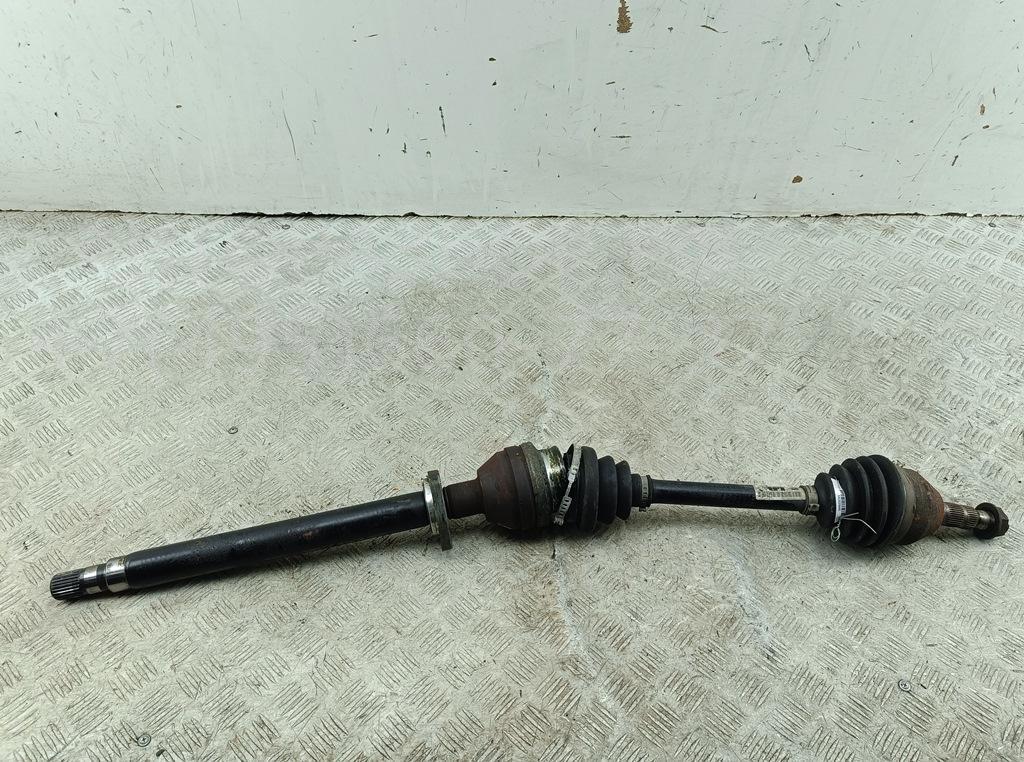 Полуось передняя правая