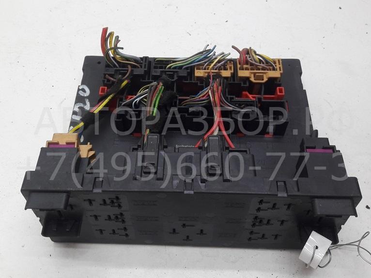 Блок предохранителей