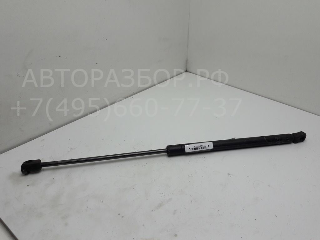 Амортизатор крышки багажника