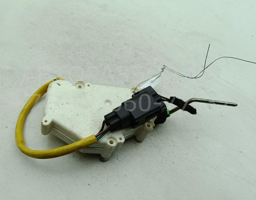 Активатор замка двери