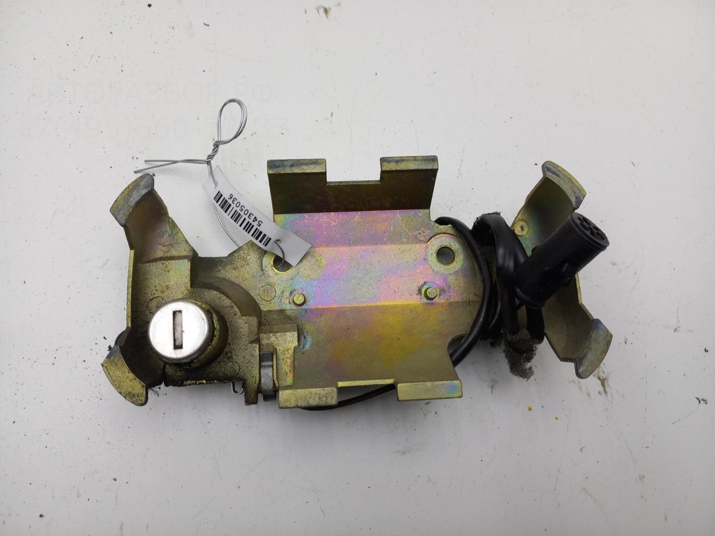 Вставка замка двери