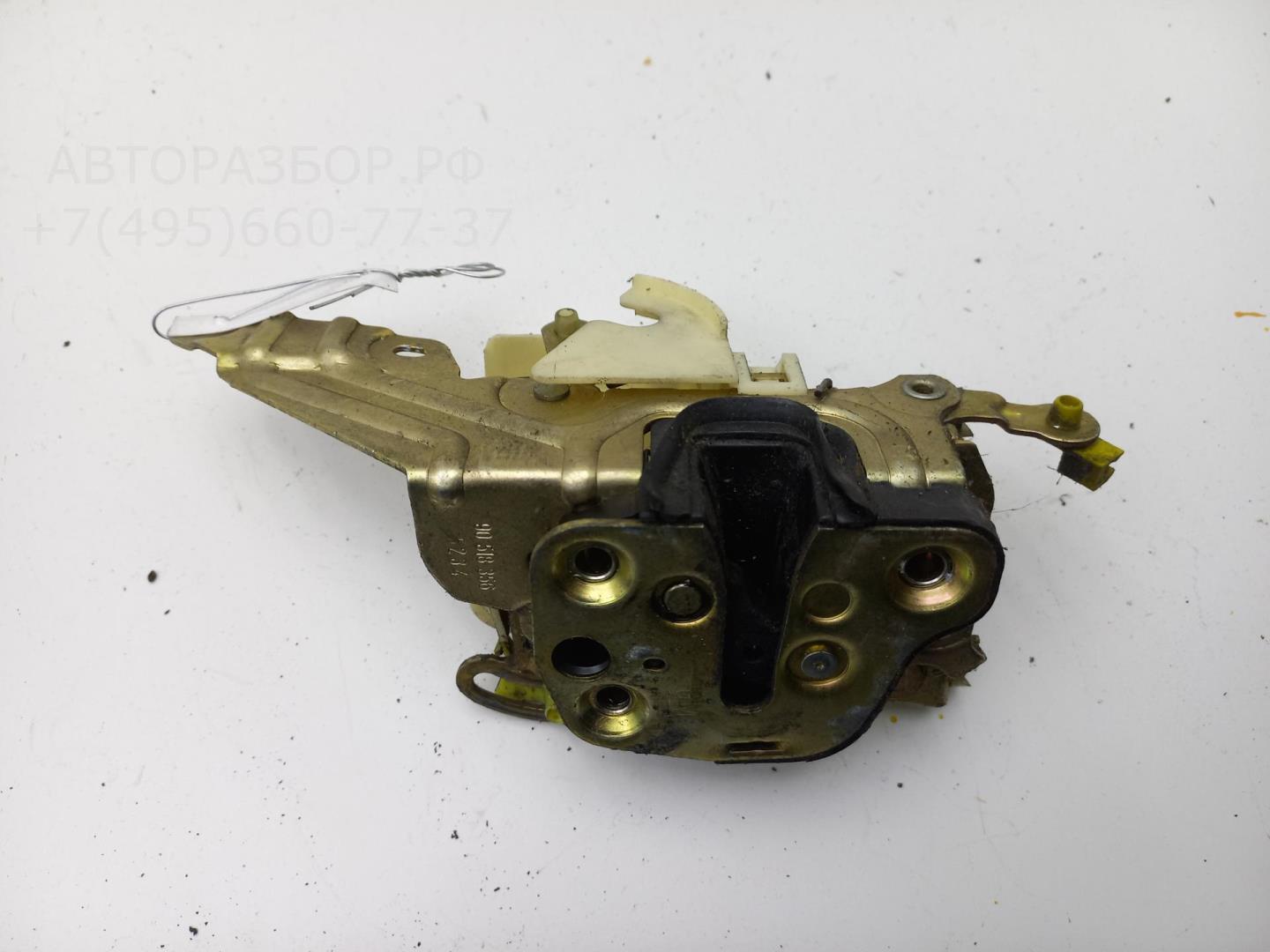 Замок двери передней правой