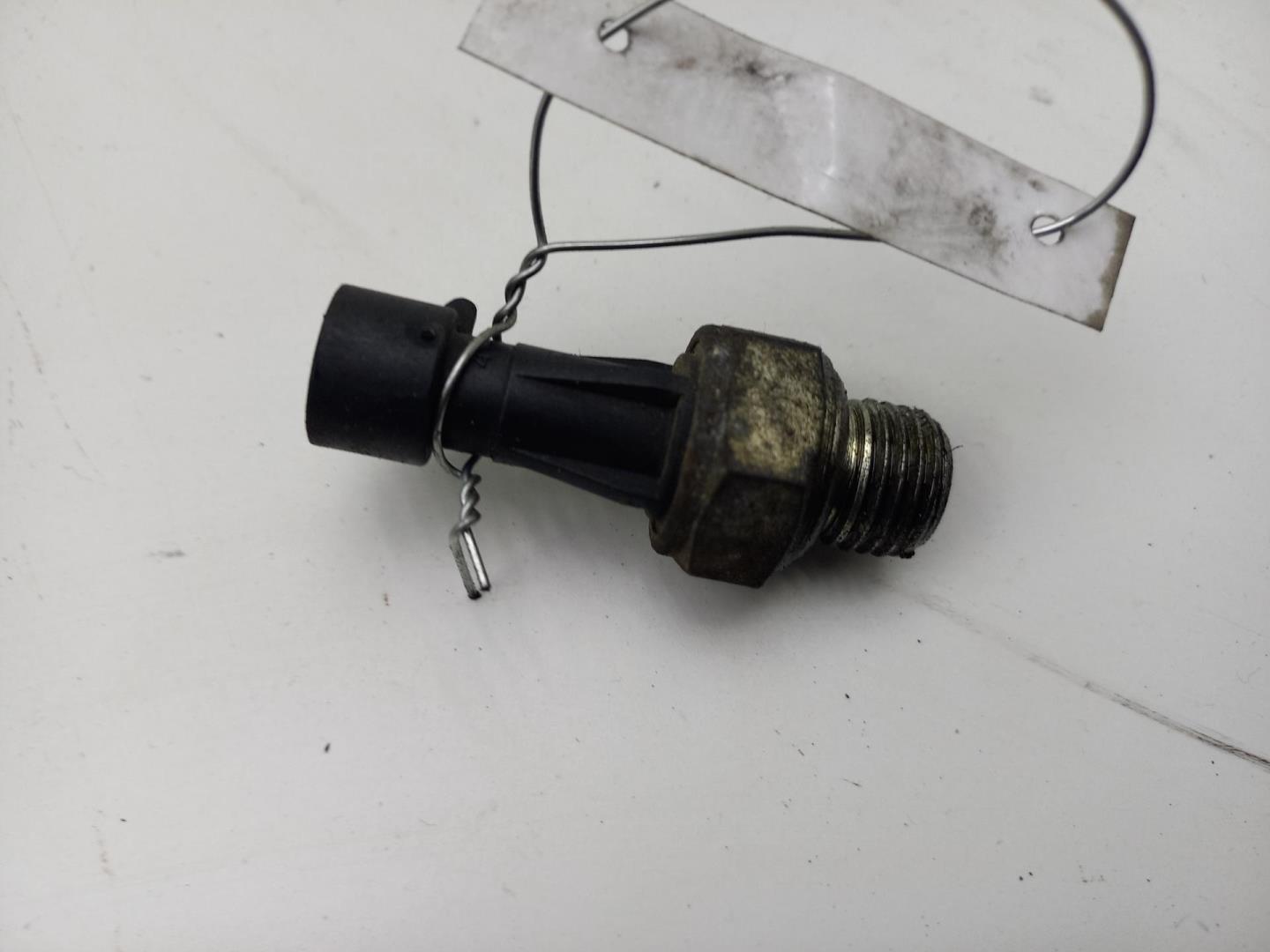 Датчик давления масла для Insignia (G09) 2008-2017