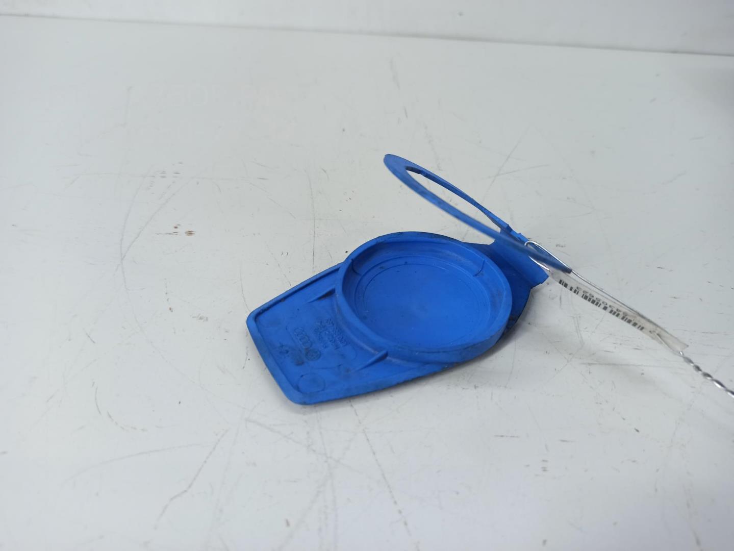 Крышка бачка омывателя