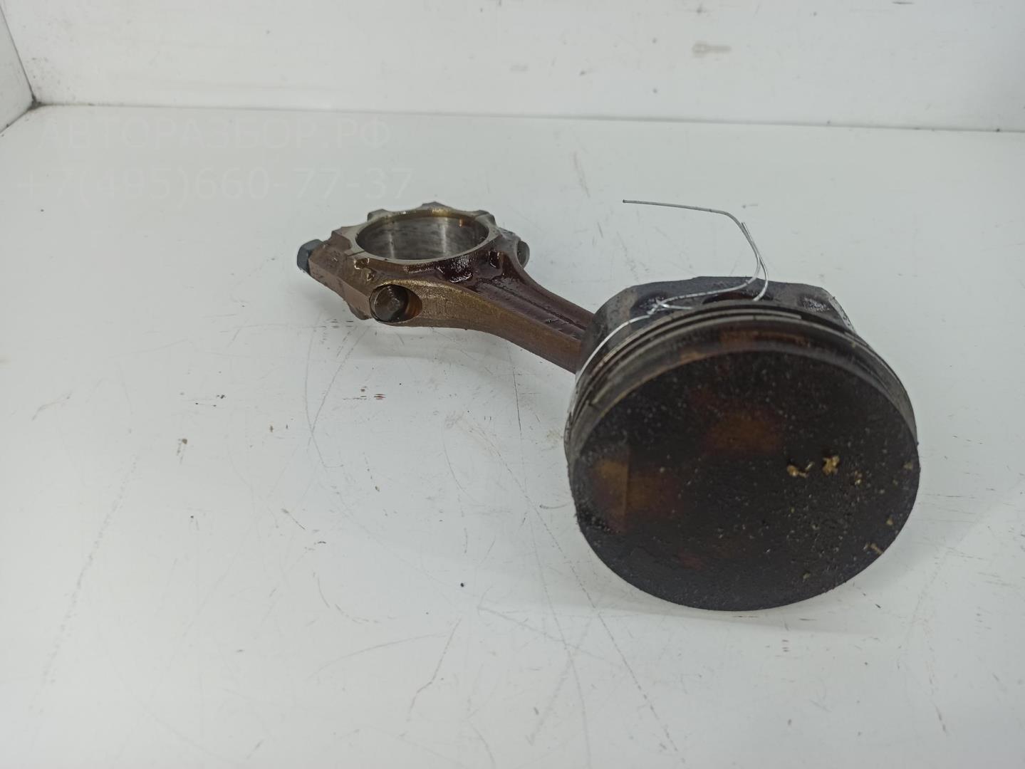 Поршень с шатуном