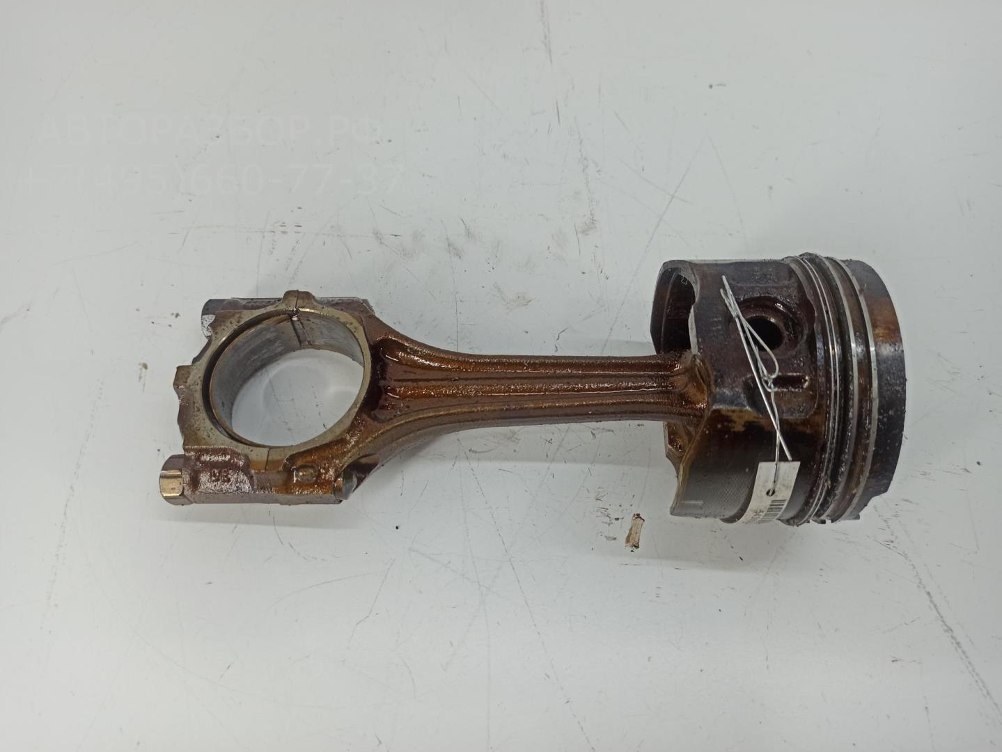 Поршень с шатуном