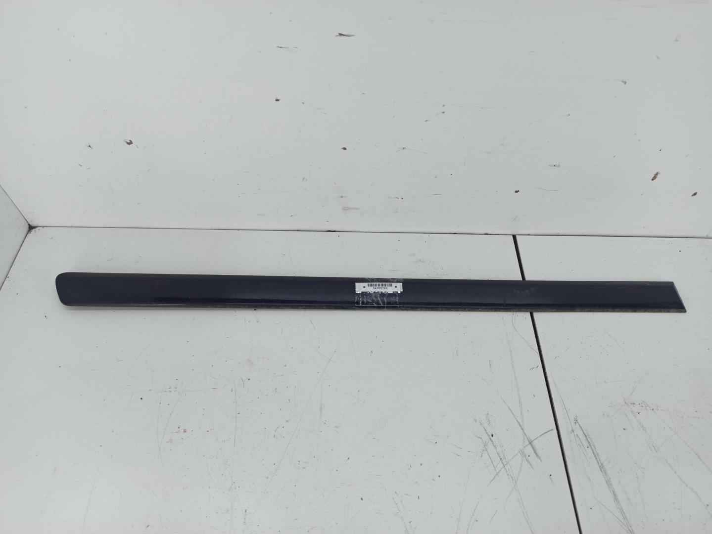 Накладка двери задней правой