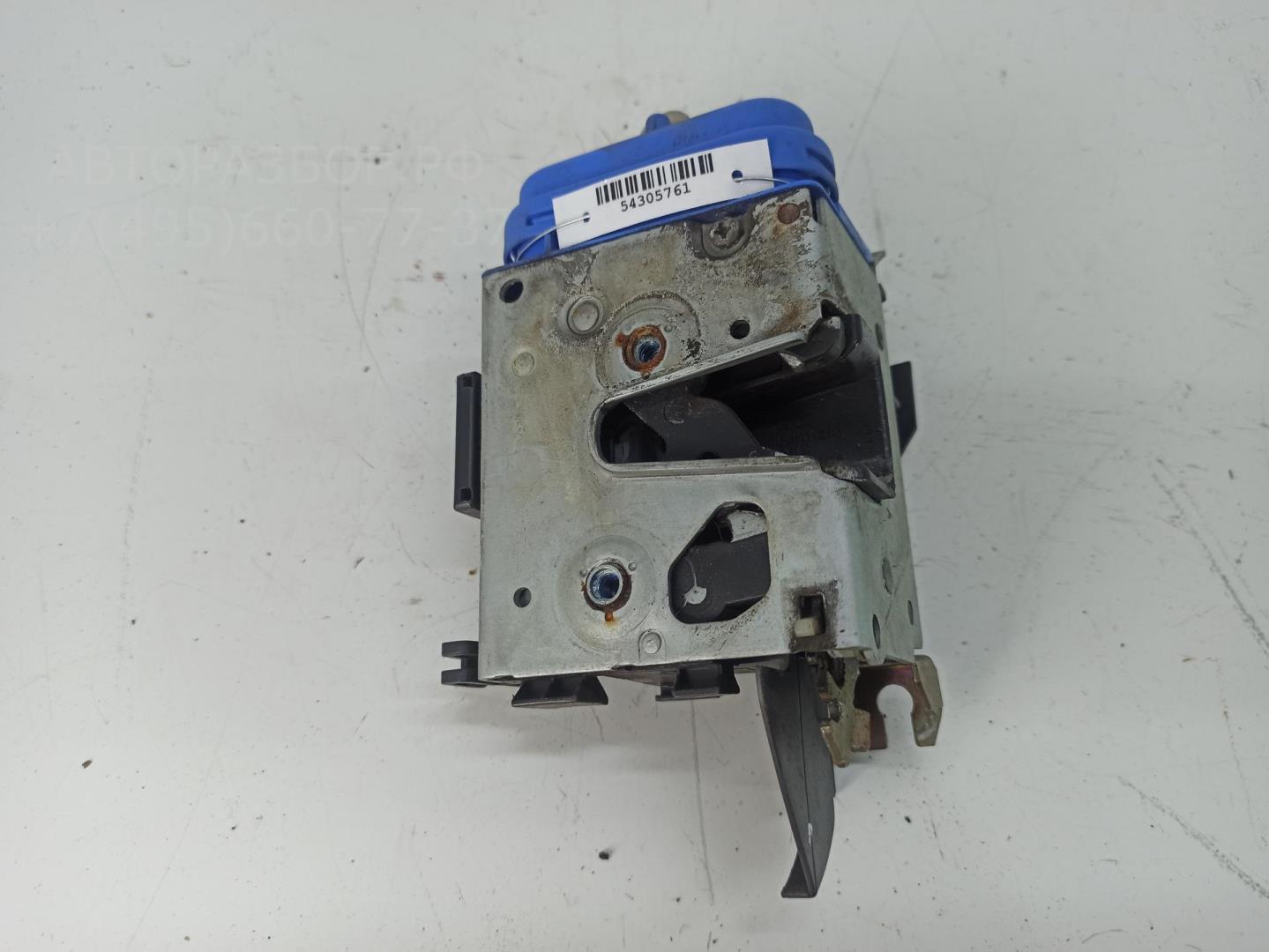 Замок двери задней левой