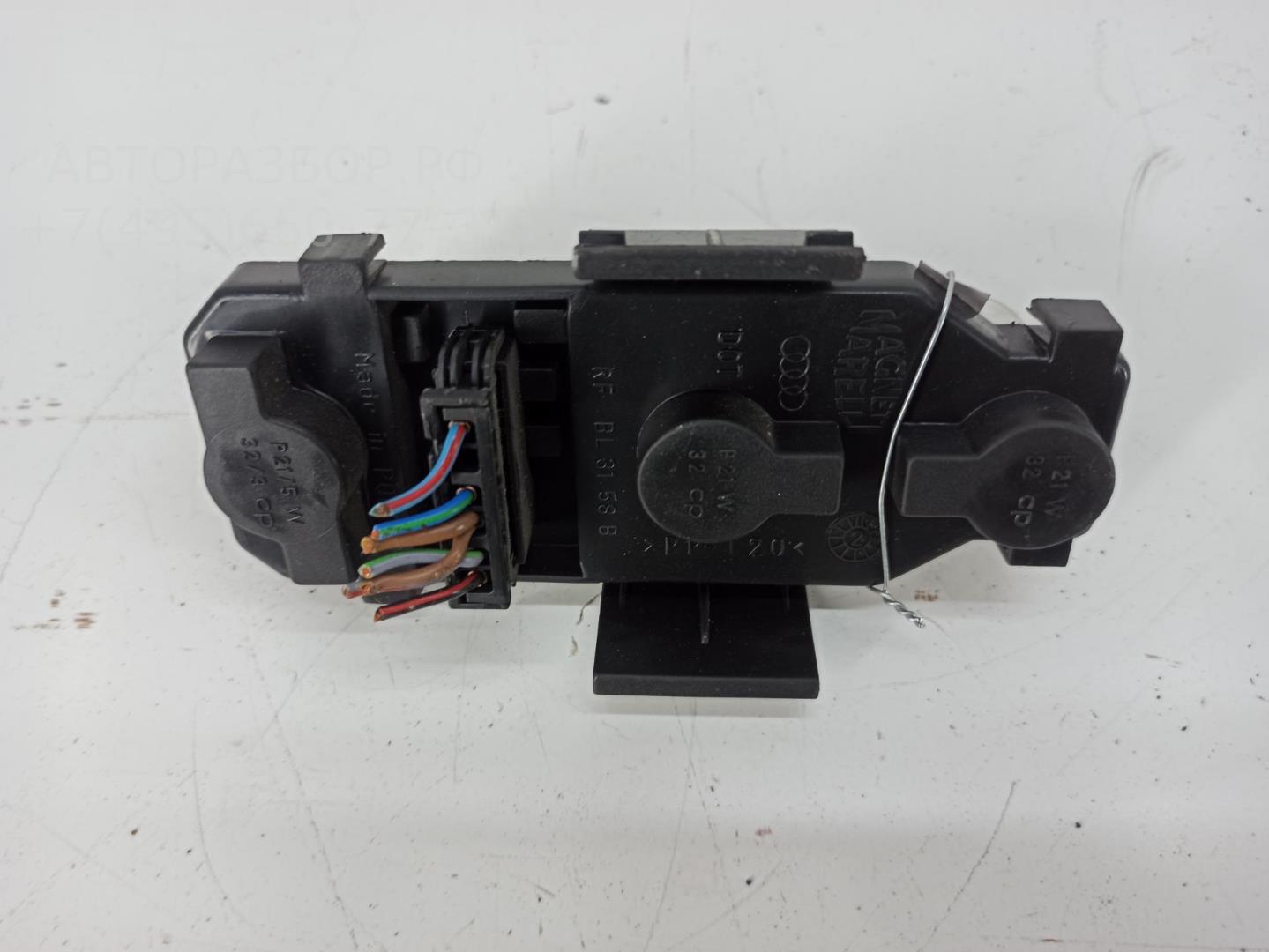 Плата заднего фонаря правого