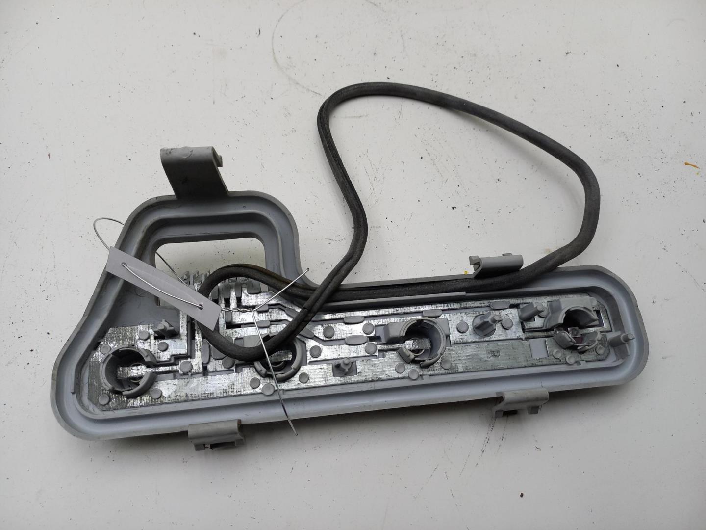 Плата заднего фонаря правого