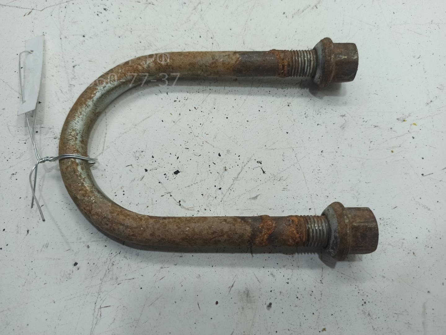 Стремянка задней рессоры