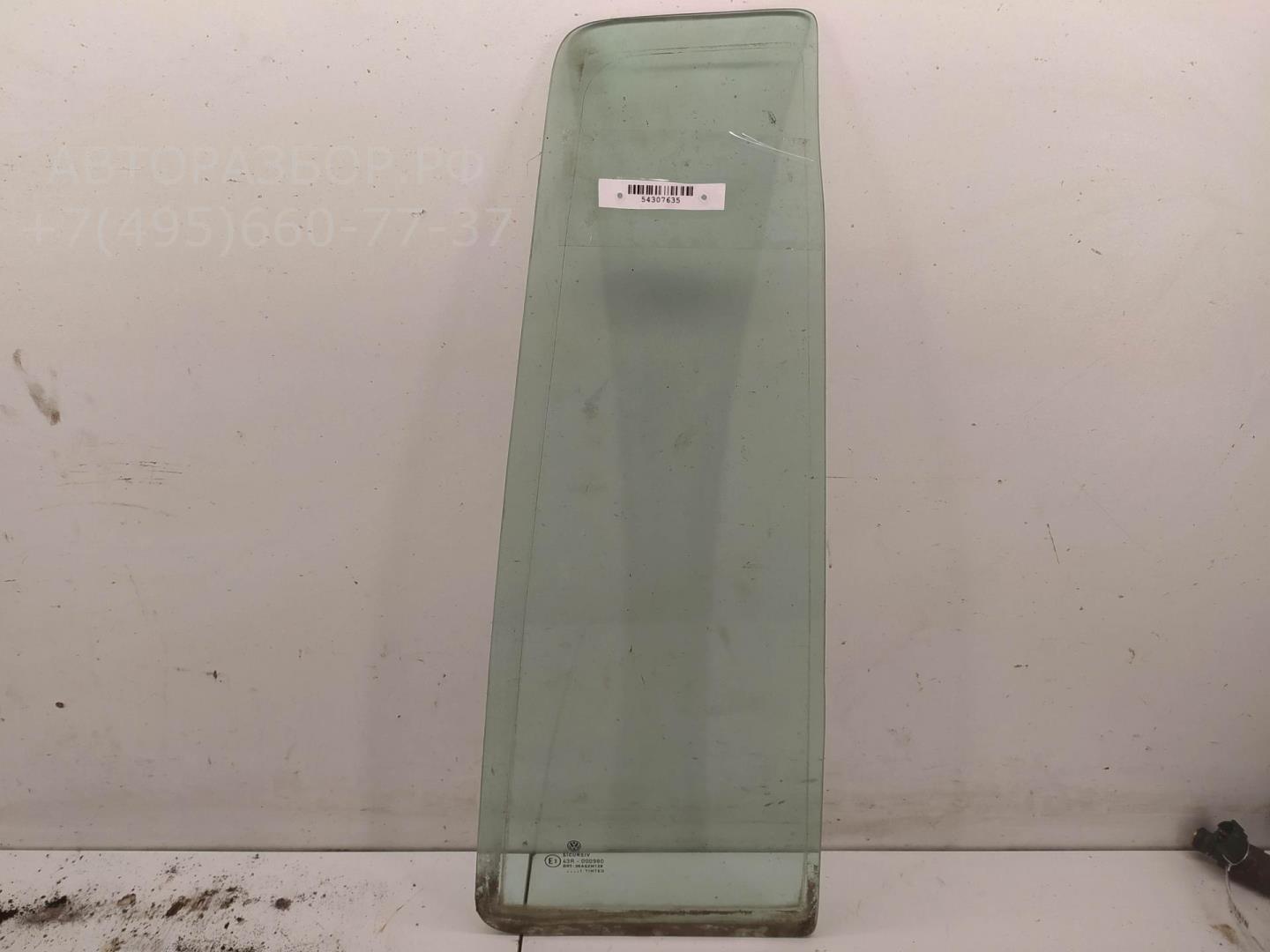 Стекло двери задней правой (форточка)