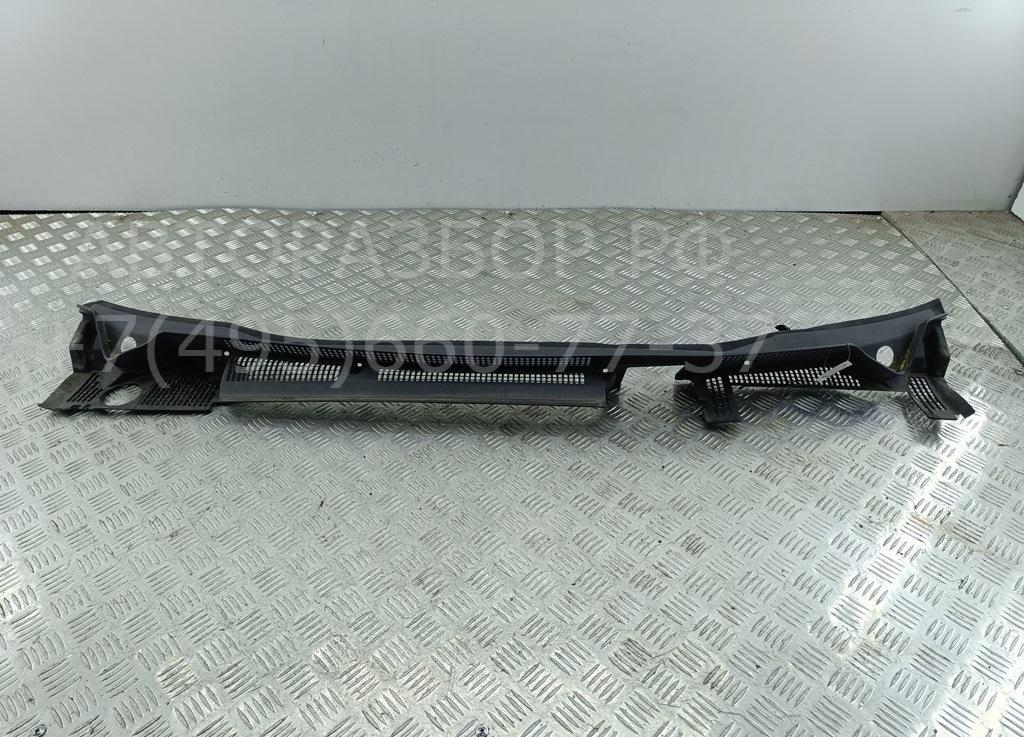 Решетка стеклоочистителей (Жабо)