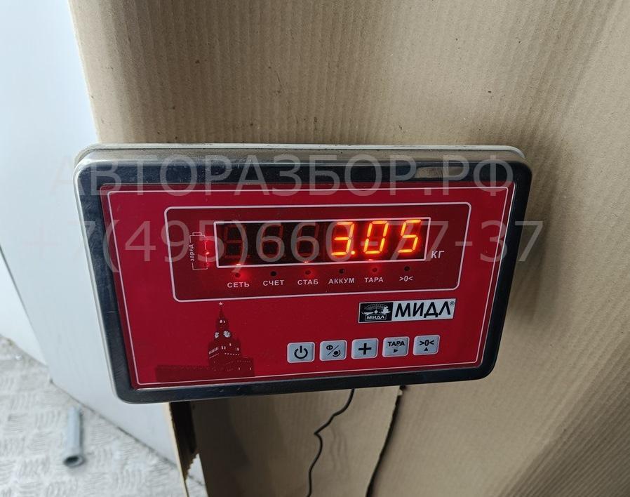 Стекло двери передней левой