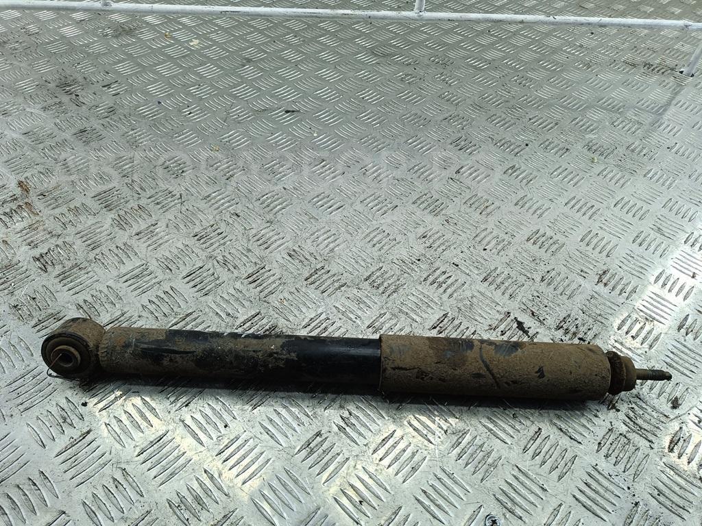 Амортизатор задний правый