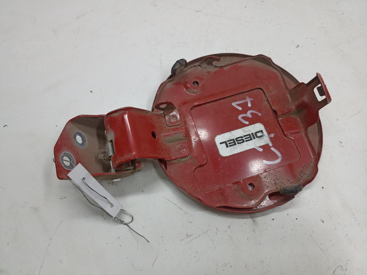 Лючок бензобака