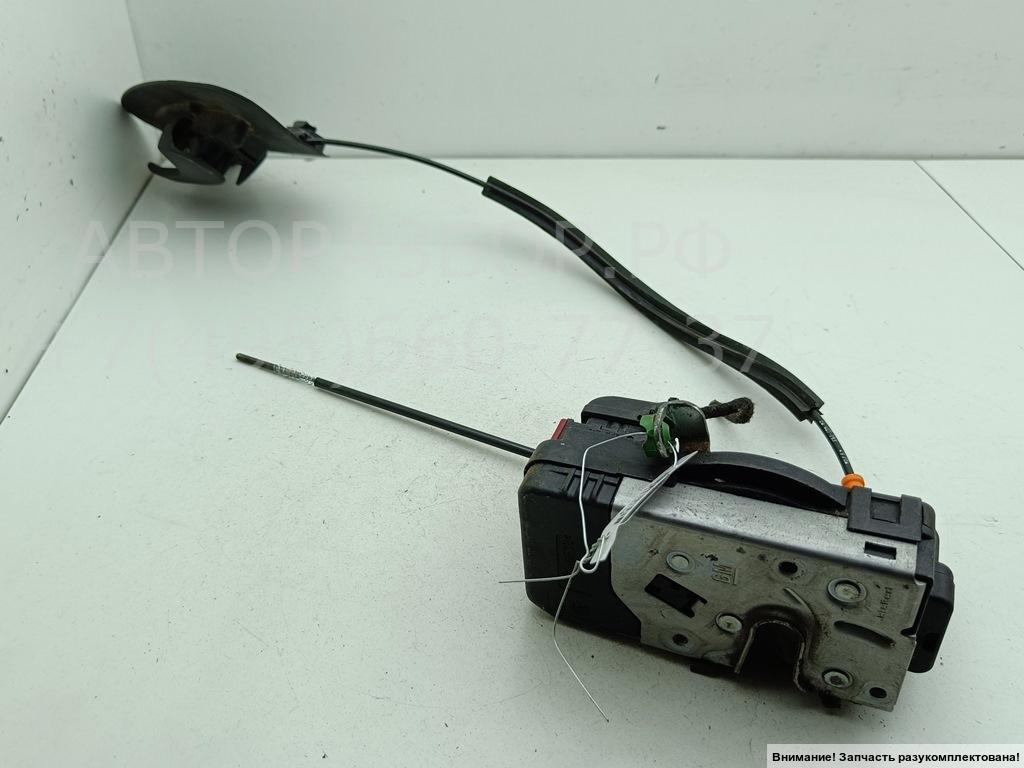 Замок двери передней правой