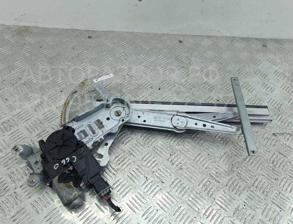 Стеклоподъемник электр. передний правый