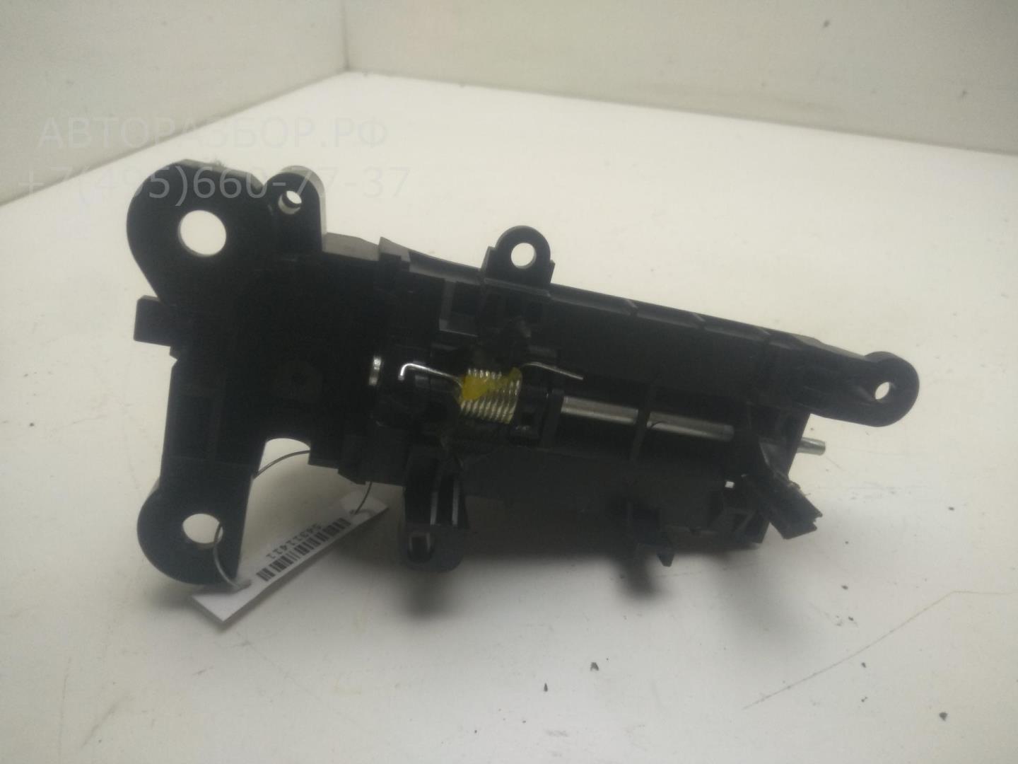 Ручка двери задней внутренняя правая