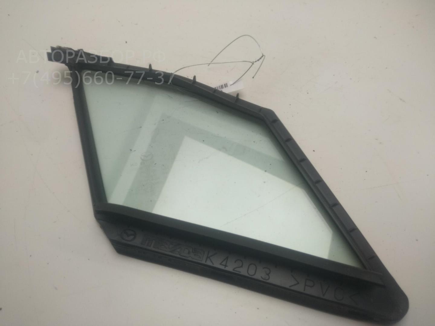 Стекло двери передней левой (форточка)