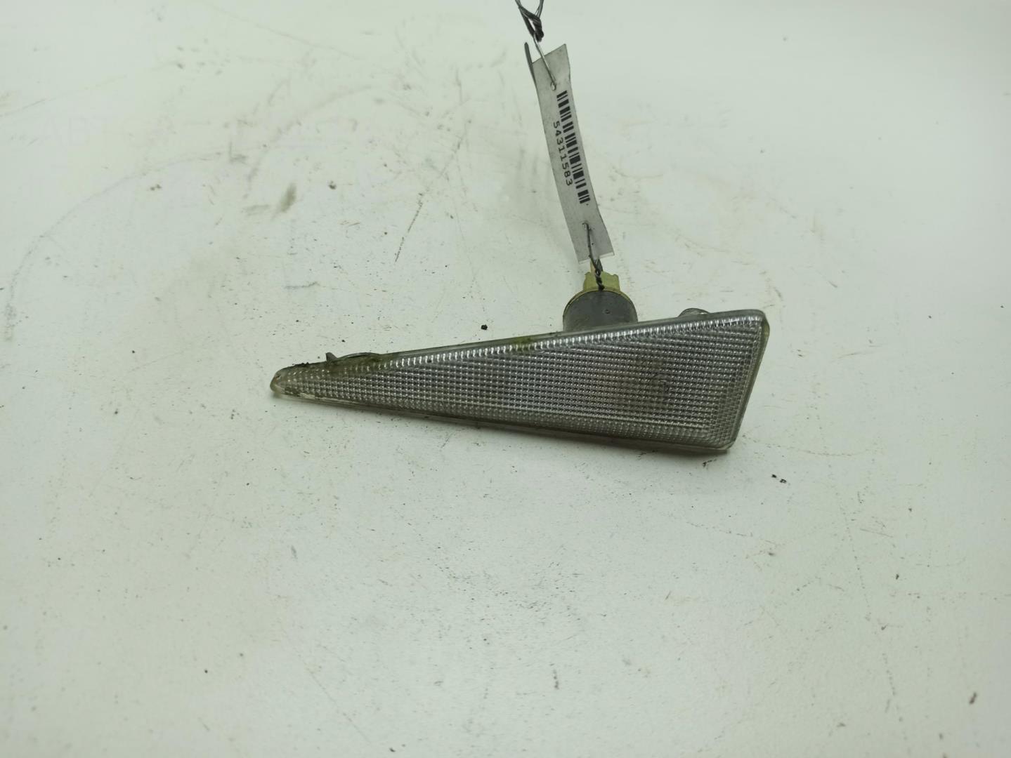 Указатель поворота правый